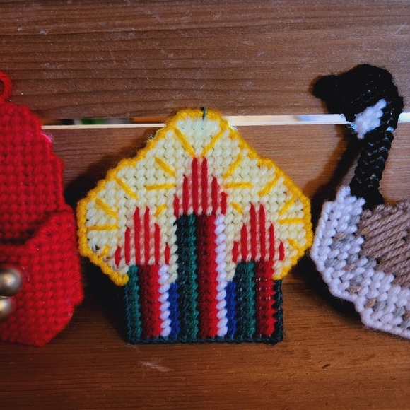 Vintage Needlepoint Christmas Tree Ornaments Canada Goose Kitschy Eclectic - Picture 5 of 7